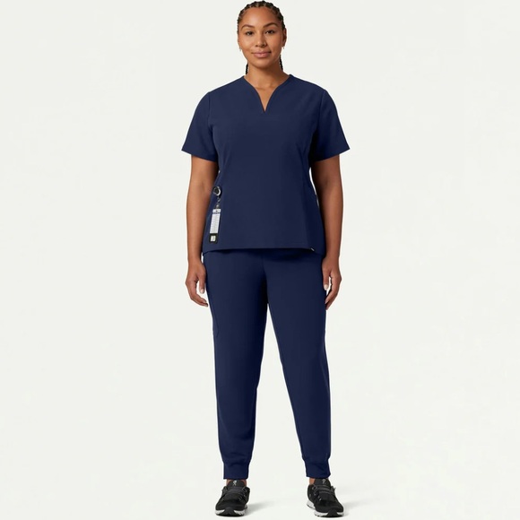 Jaanuu Silex Slim Knit-Waist Scrub Jogger - Picture 6 of 11